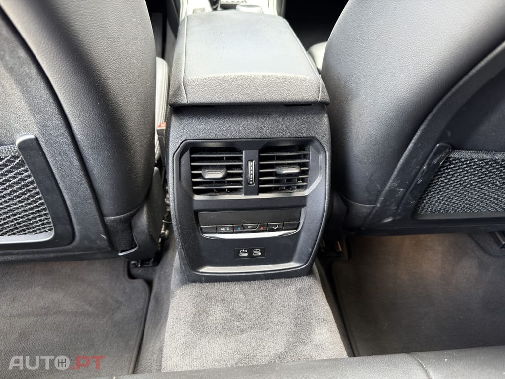 BMW 330 e Corporate Edition Auto