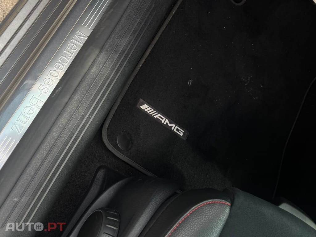Mercedes-Benz A 180 AMG LINE ECRA FULL LED