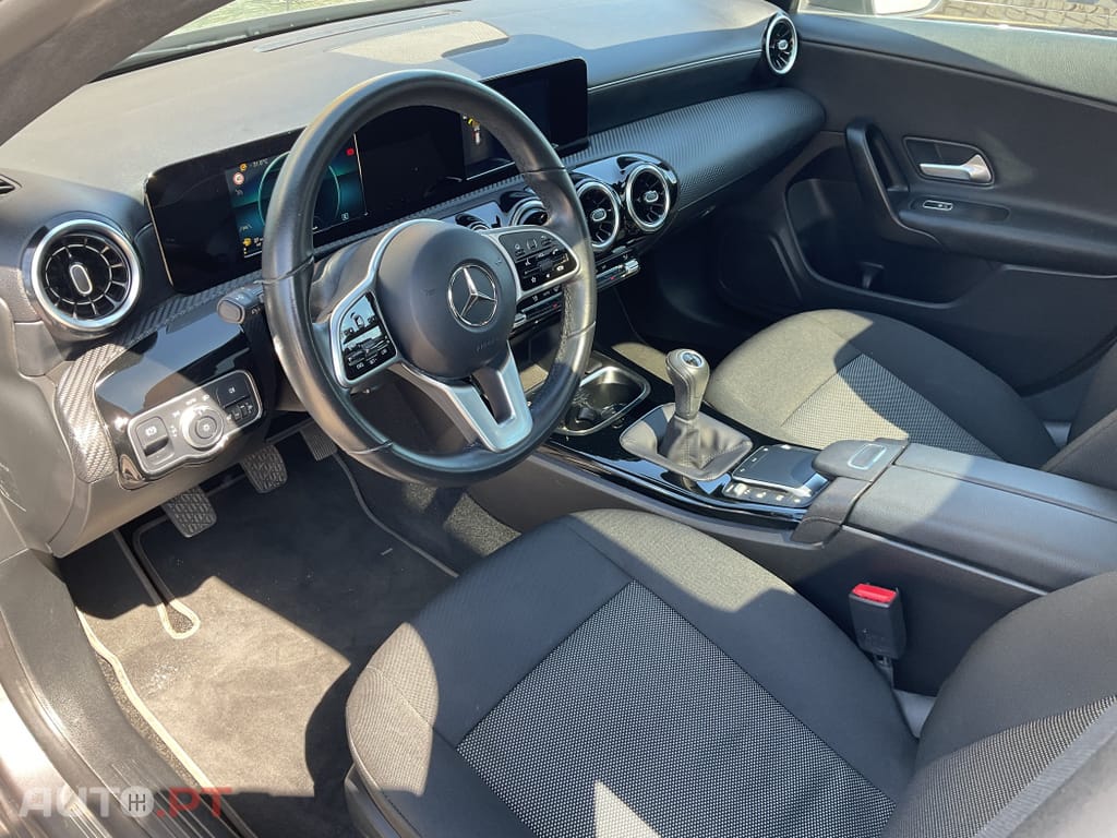 Mercedes-Benz CLA 180 d Shooting Brake Progressive Aut.