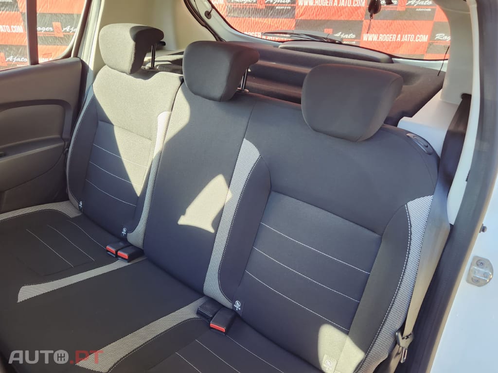 Dacia Sandero Stepway Blue dCi 95 Celebration