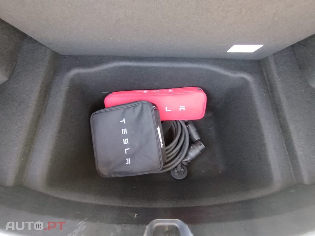 Tesla Model 3 Long Range Tração Integral