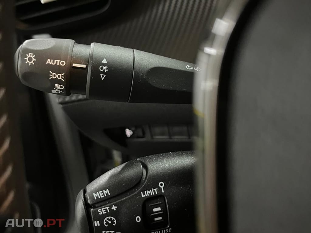 Peugeot 2008 1.2 PureTech Active