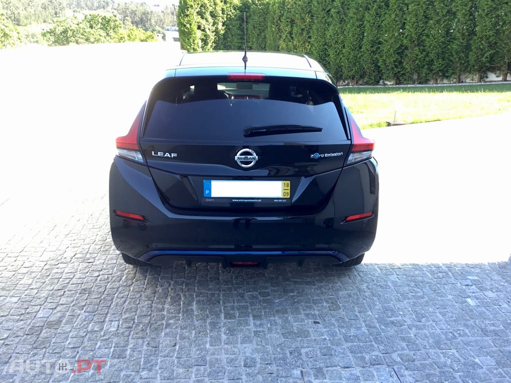 Nissan Leaf 40KwH N-Connecta