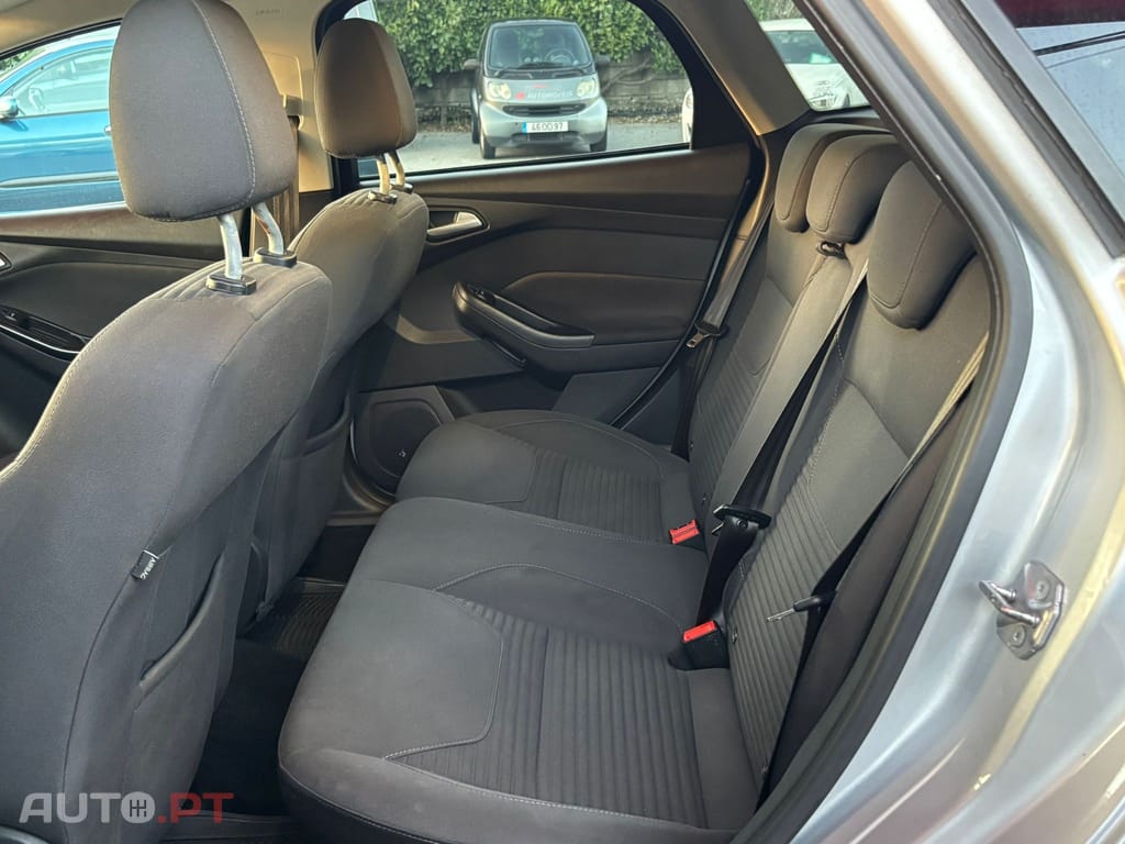 Ford Focus SW 1.5 TDCi EcoBlue Business