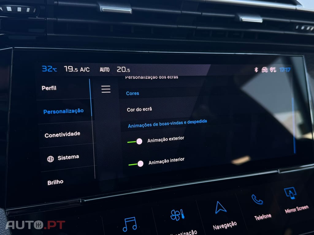 Peugeot 408 1.6 Hybrid Allure e-EAT8