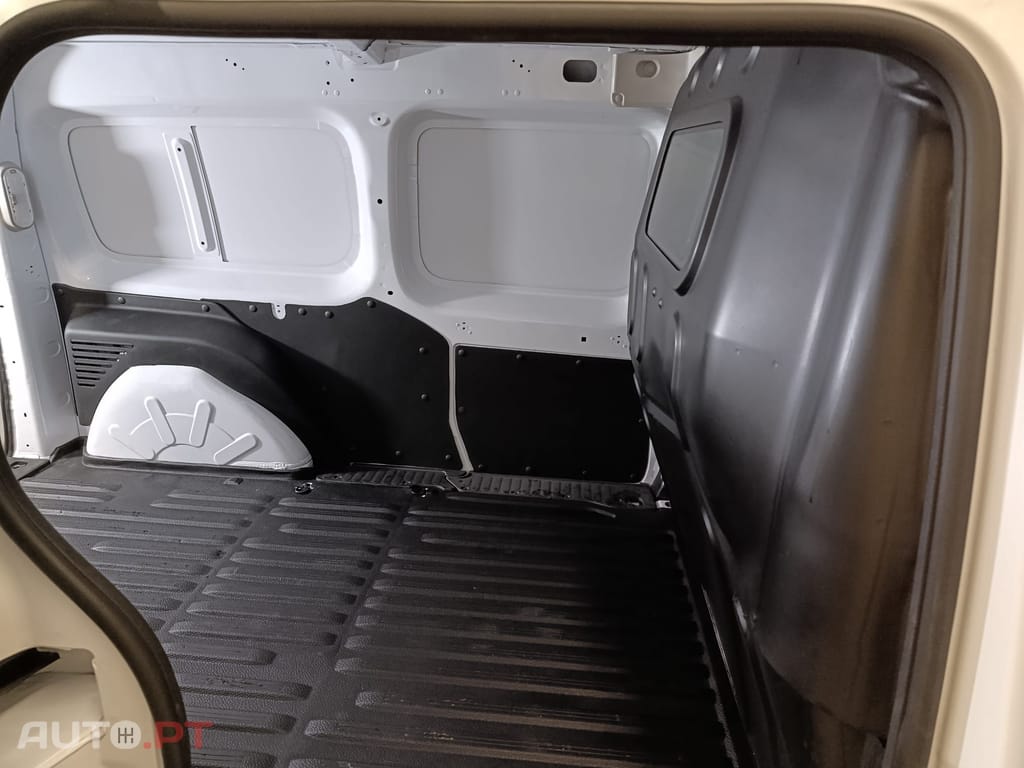 Renault Kangoo 1.5 dCi Maxi 3L (Longa)