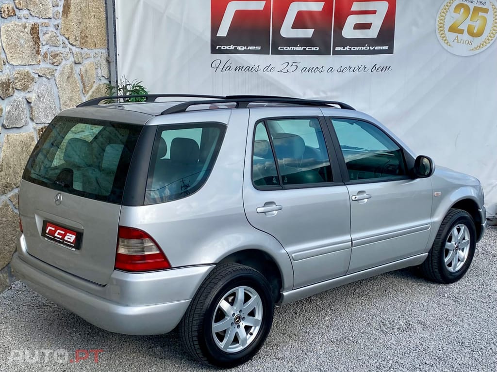 Mercedes-Benz ML 270 CDI 7 Lugares