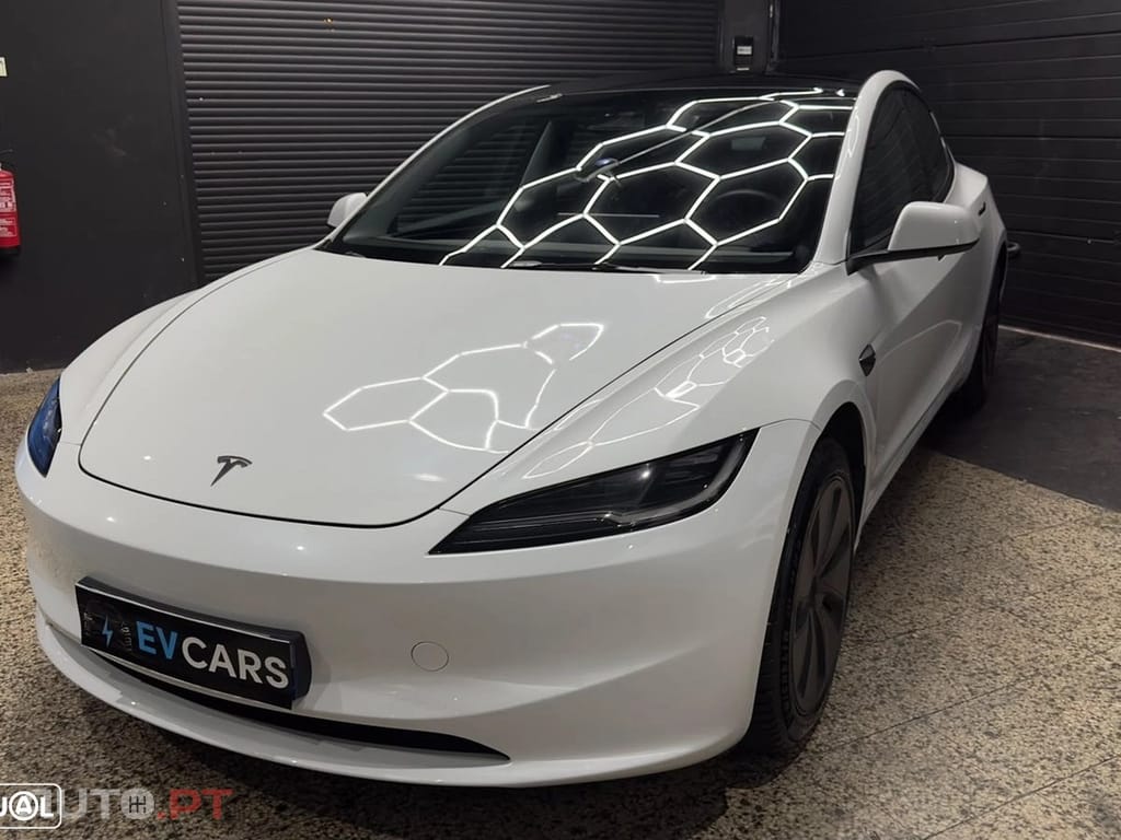 Tesla Model 3 Long Range Tração Integral