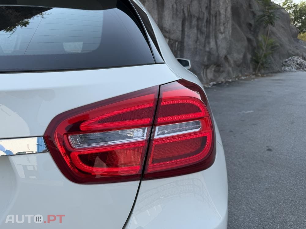 Mercedes-Benz GLA 180 d AMG Line