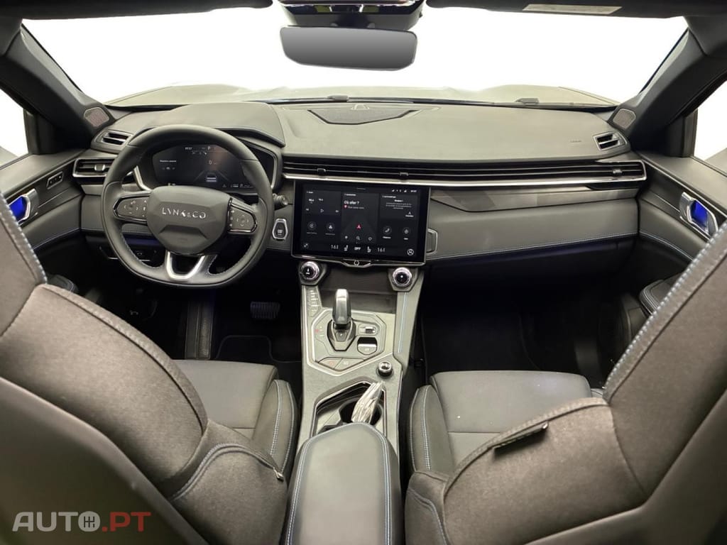Lynk & Co 01 PHEV