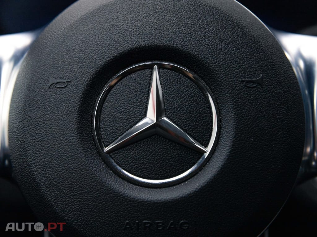 Mercedes-Benz C 300 e AMG Line