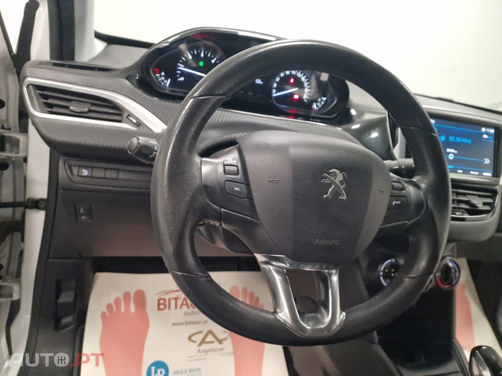 Peugeot 208 1.6 BlueHDi Style