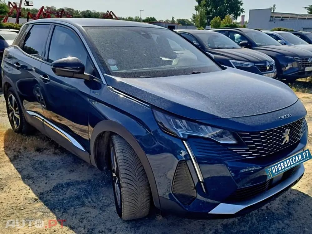 Peugeot 3008 1.6 Hybrid Allure e-EAT8