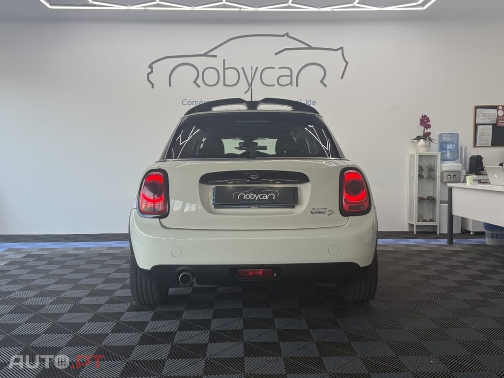 MINI Cooper One D