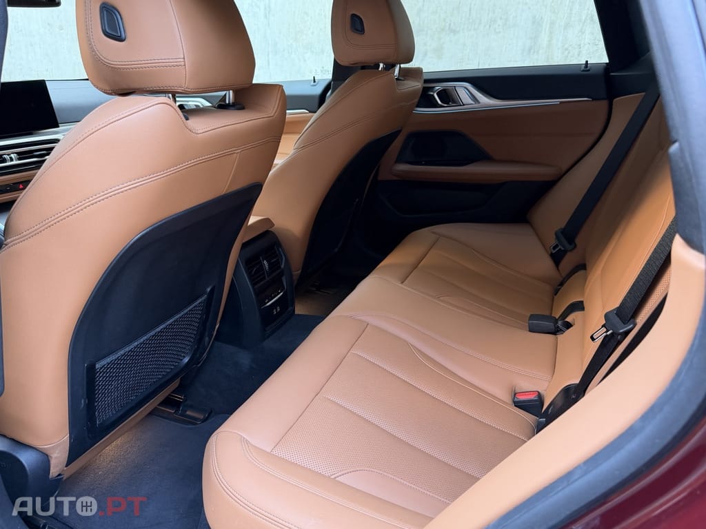 BMW i4 eDrive40 Pack Desportivo M