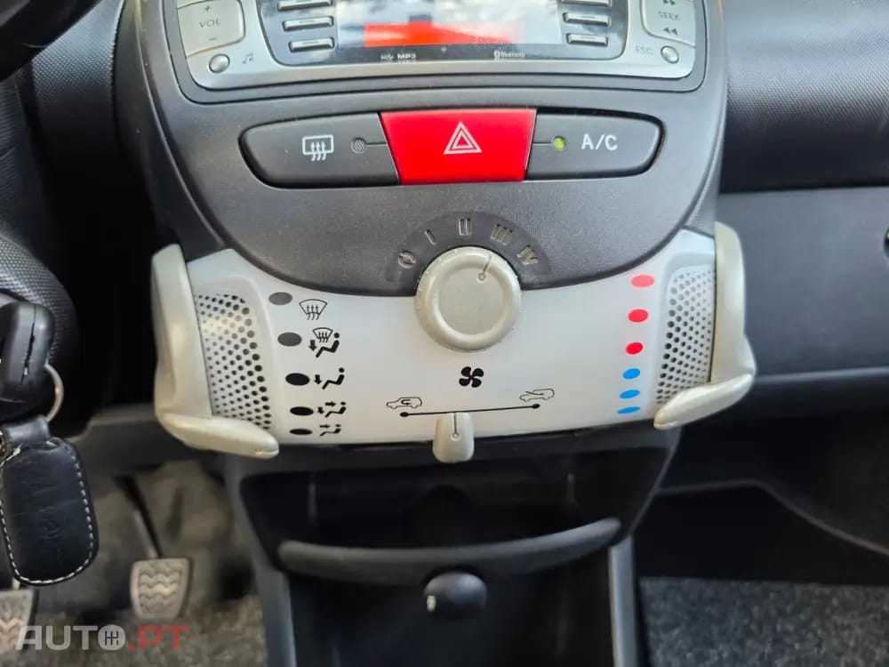 Peugeot 107 1.0 SE Envy