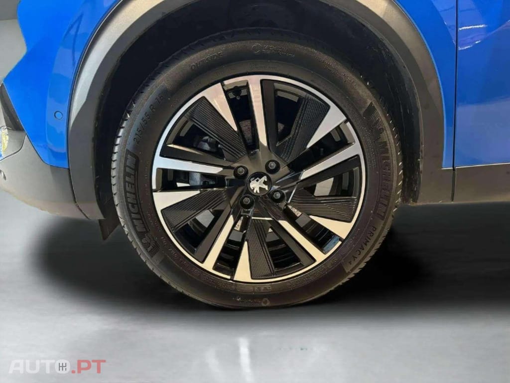 Peugeot E-2008 GTLine