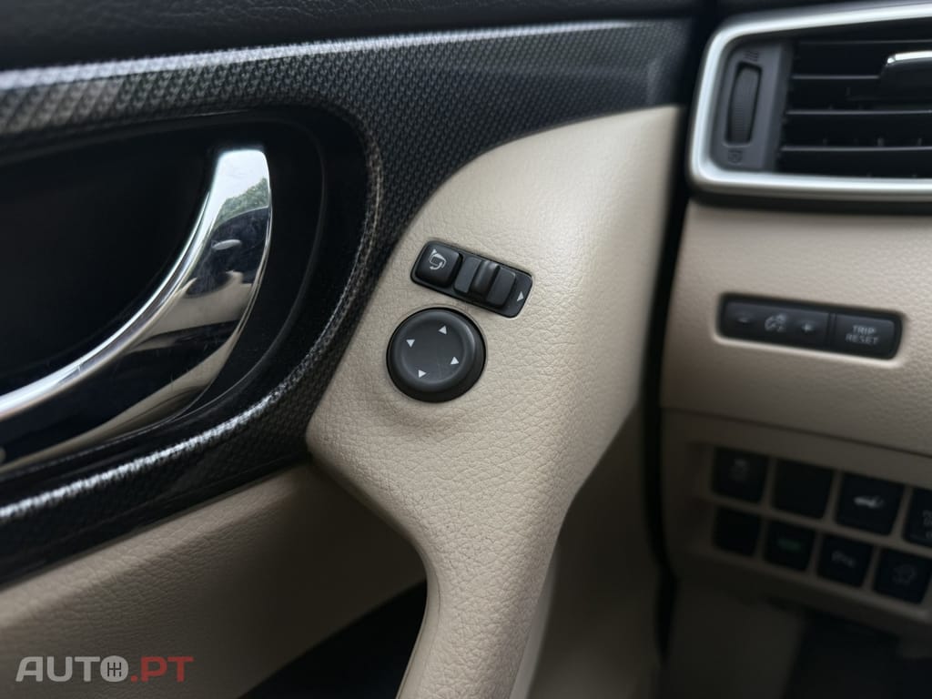 Nissan X-Trail 1.6 dCi Tekna Pele Camel Xtronic