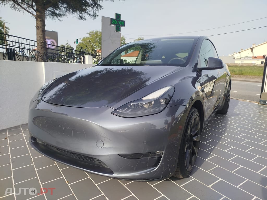 Tesla Model Y Long Range Tração Integral