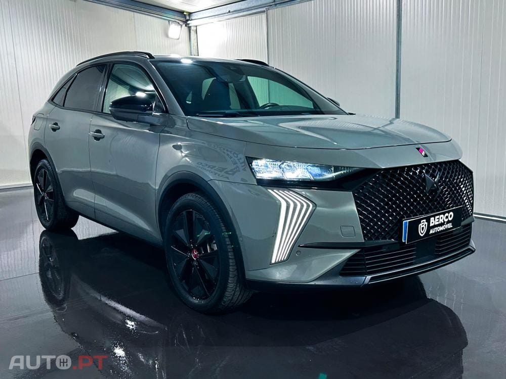 DS DS7 Crossback E-Tense Performance Line EAT8