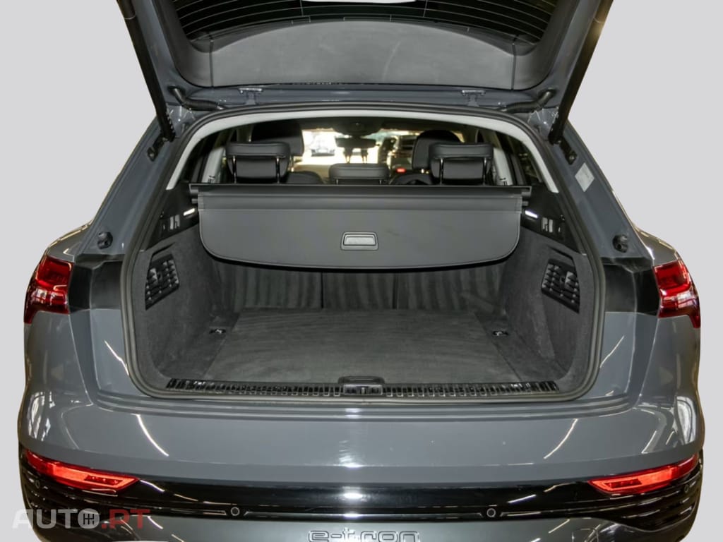 Audi Q8 e-tron Advanced 50 quattro 