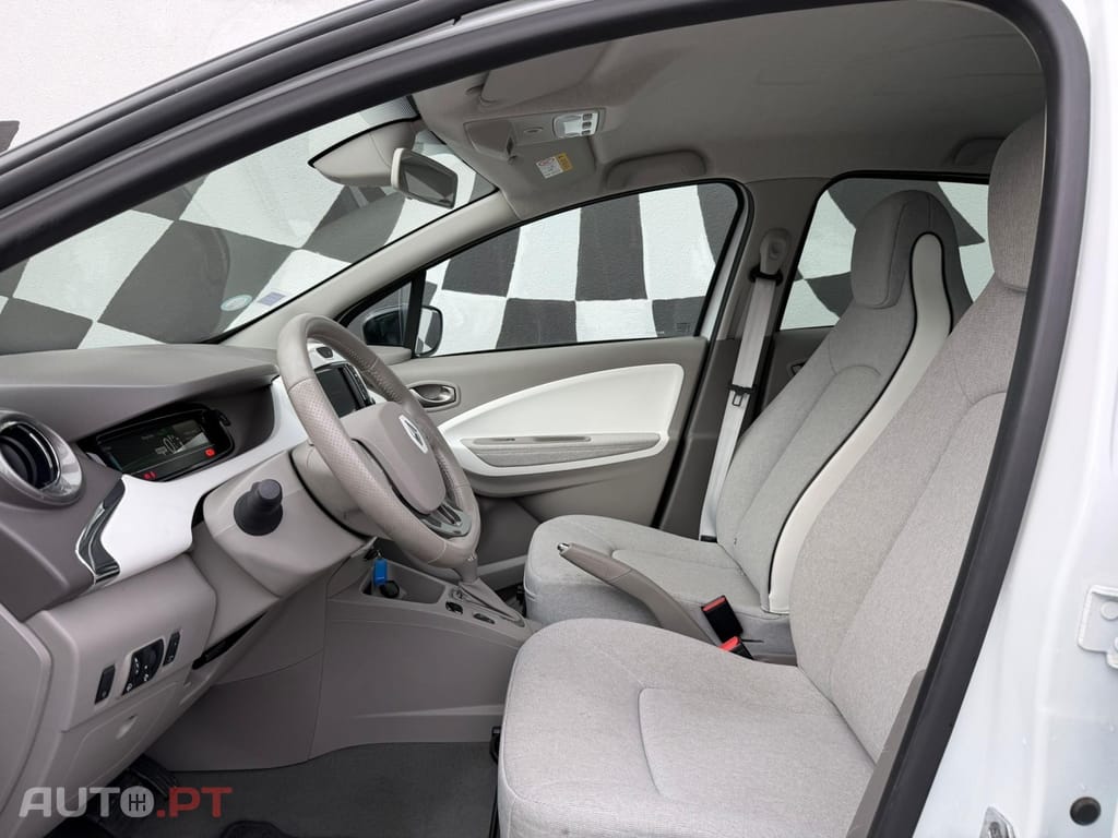Renault Zoe (c/ Bateria) 41 kwh Intens