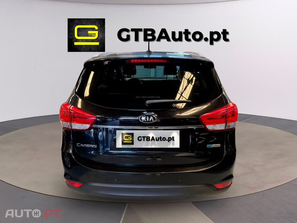 Kia Carens 1,7d 7L