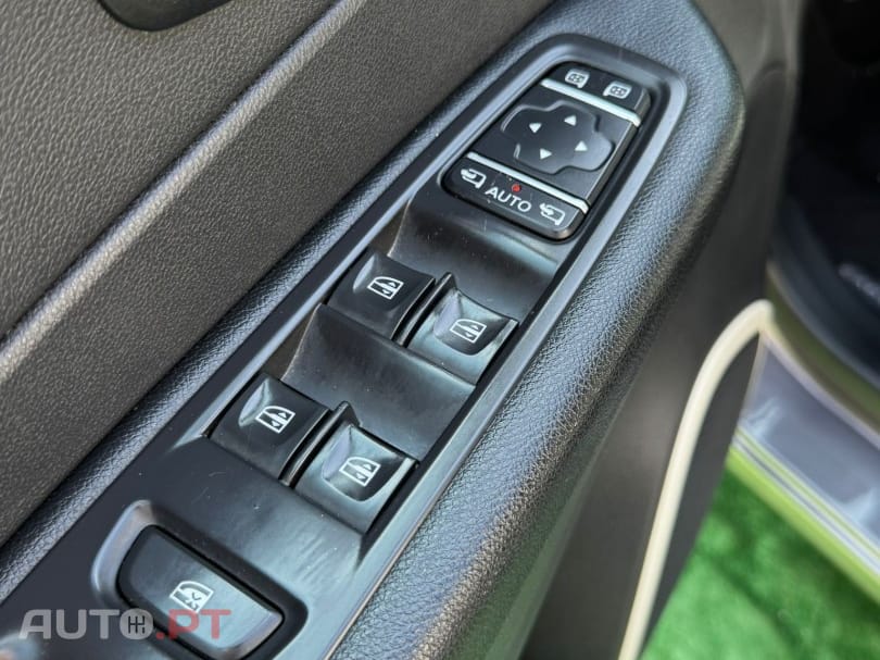 Renault Captur ENERGY TCe 90 Experience