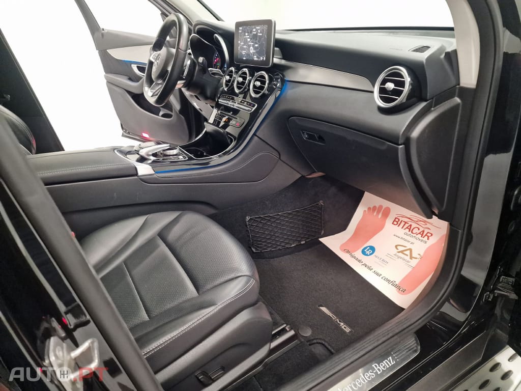 Mercedes-Benz GLC 250 COUPE AMG LINE 4-MATIC AUT.