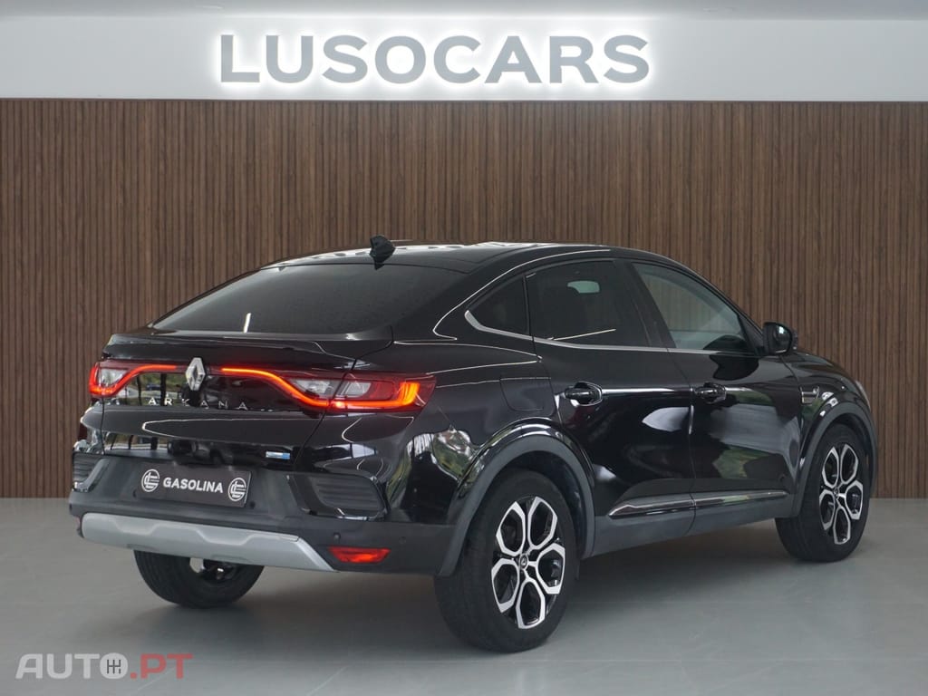 Renault Arkana 1.6 E-Tech Intens