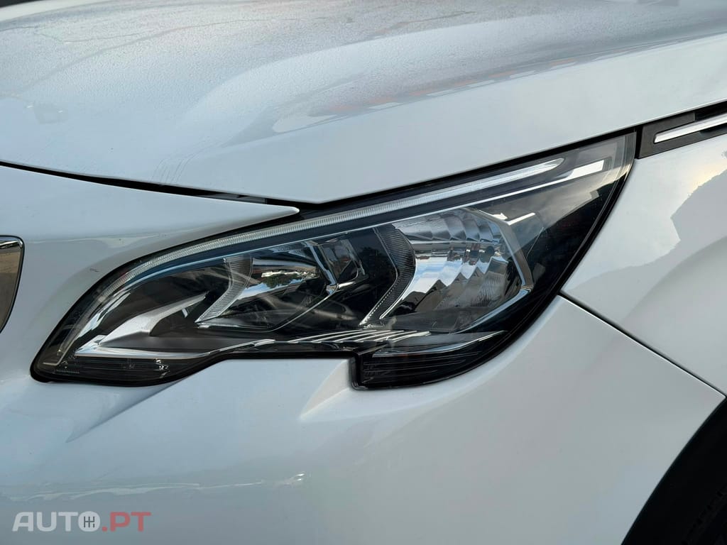 Peugeot 3008 1.5 BlueHDi Allure EAT8