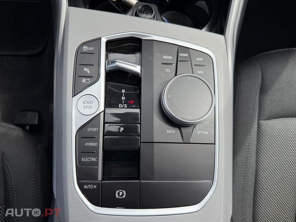BMW 320 e Auto