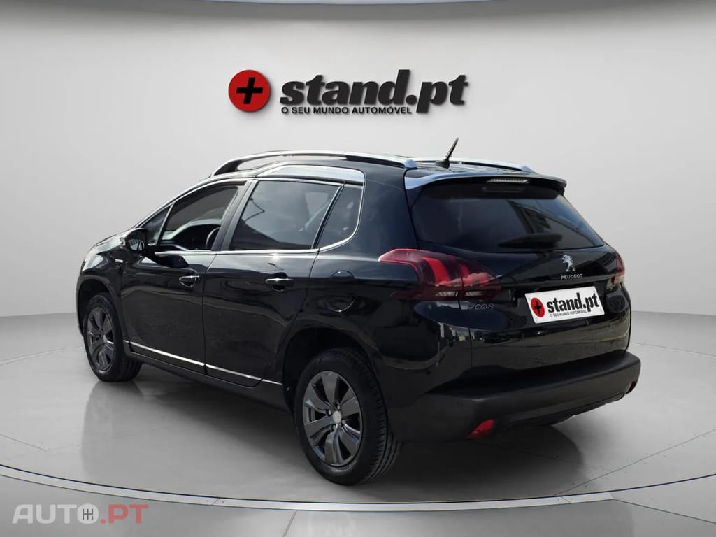 Peugeot 2008 1.2 PureTech Allure
