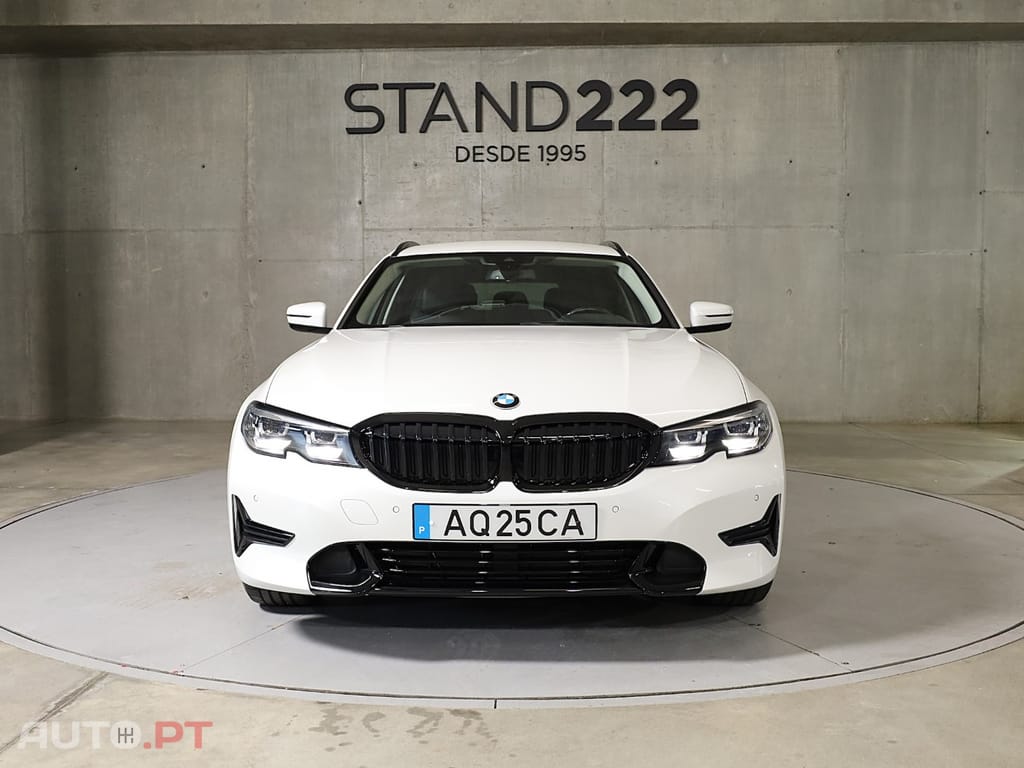 BMW 318 Touring Line Sport Auto