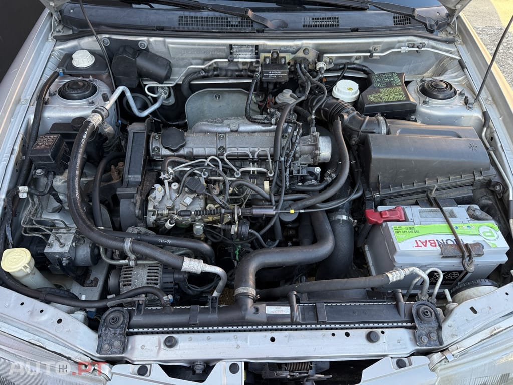 Mitsubishi Carisma Sedan 1.9 TD GLS