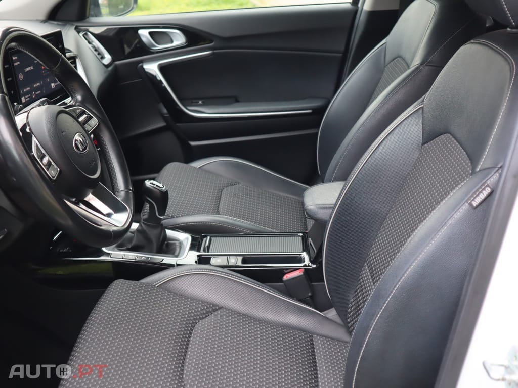 Kia Xceed 1.0 T-GDI Drive