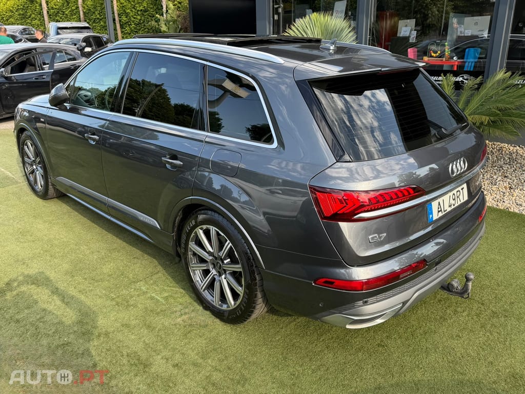 Audi Q7 60 TFSIe quattro S line Tiptronic