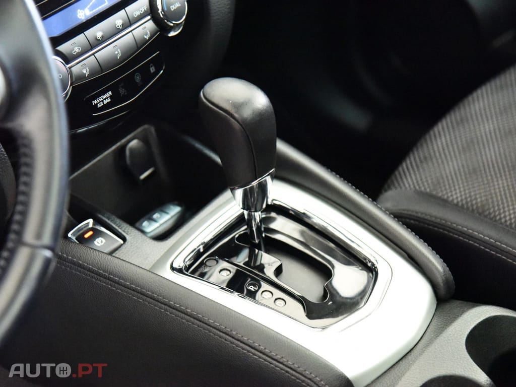 Nissan Qashqai 1.6DCI N-CONNECTA 18 XTRONIC