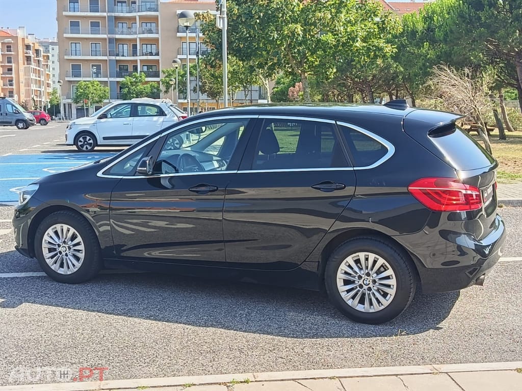 BMW 216 d Advantage