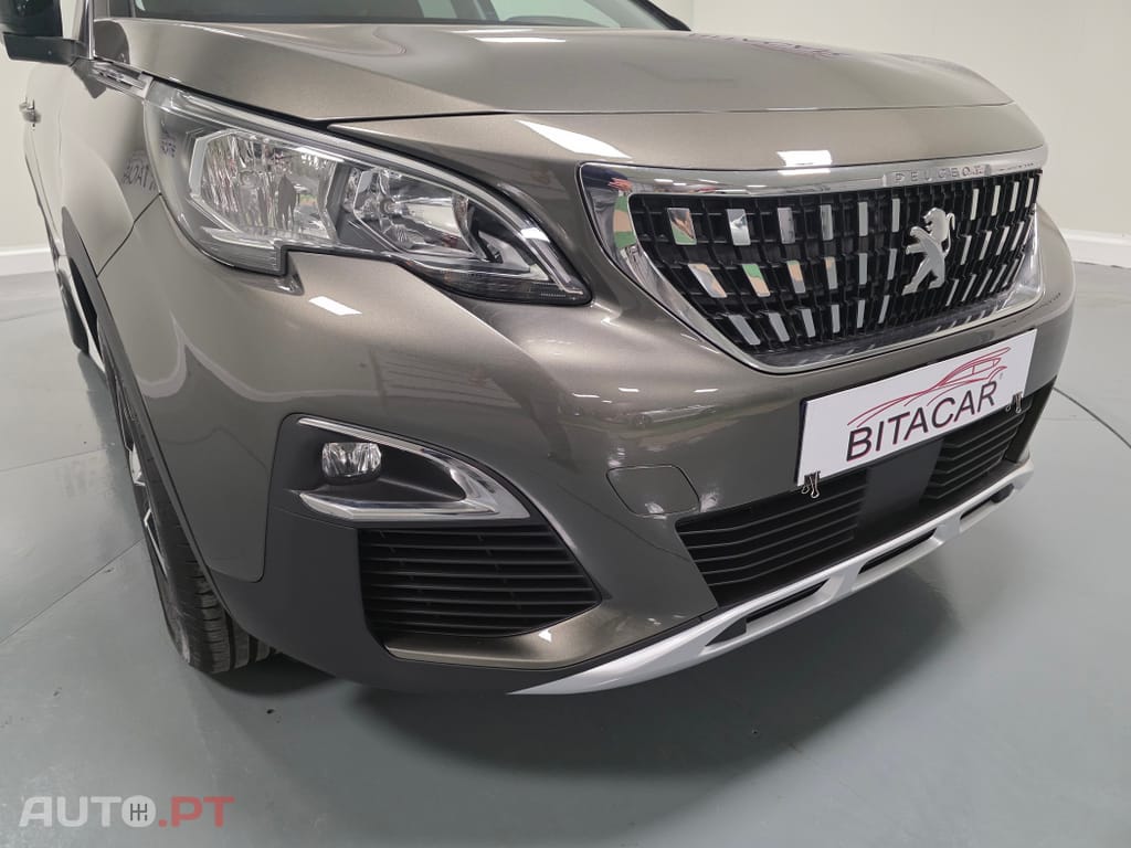Peugeot 3008 1.5 BlueHDi Active