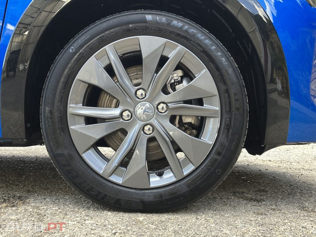 Peugeot E-208 50 KWh Allure Pack