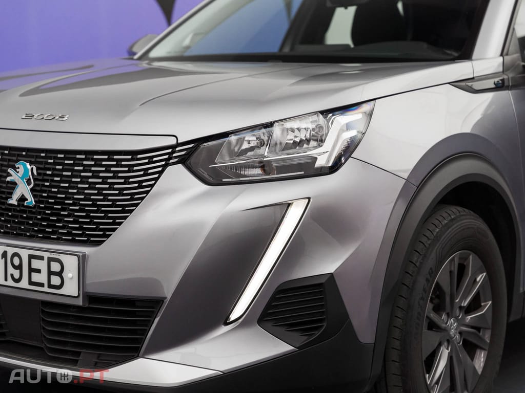 Peugeot E-2008 50 kWh Active