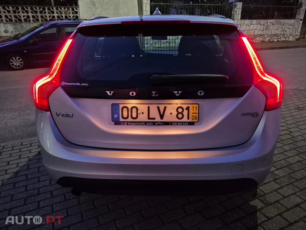 Volvo V60 D2 Momentum drive eco
