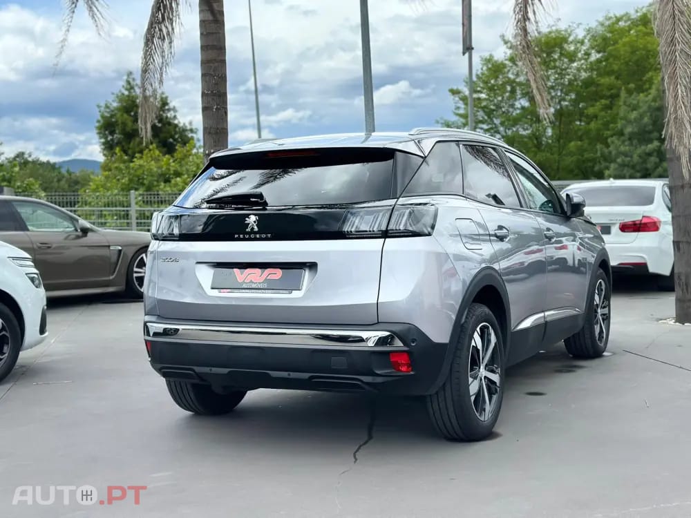 Peugeot 3008 1.5 BlueHDi Allure EAT8