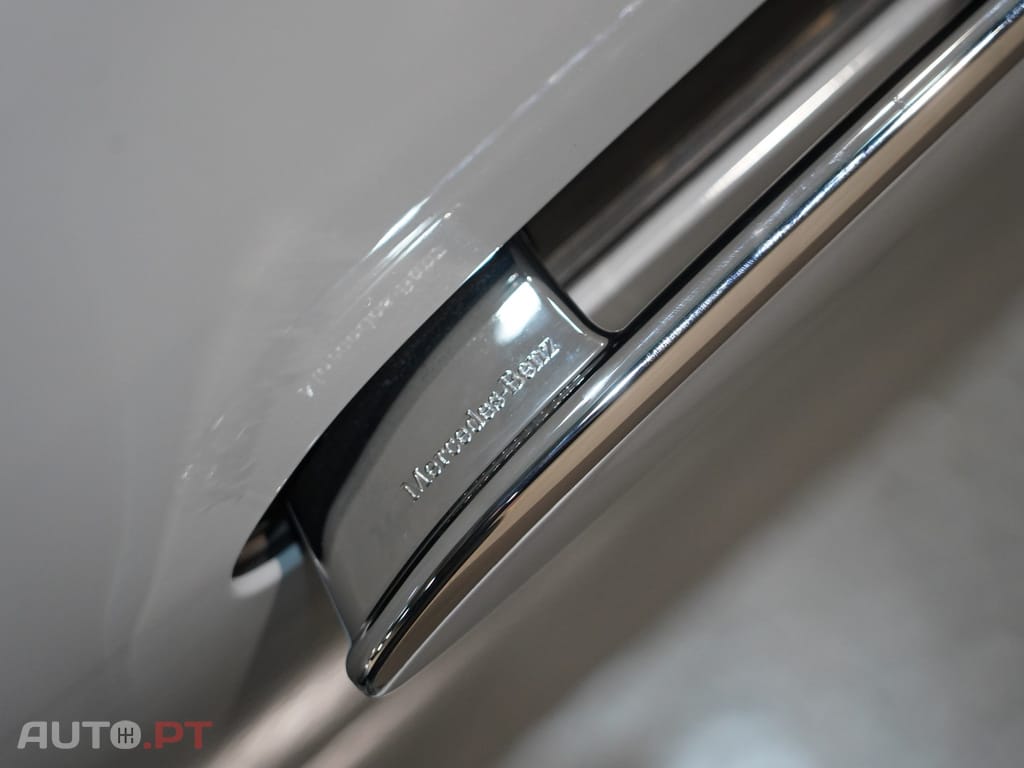 Mercedes-Benz CLA 250 com tecnologia EQ