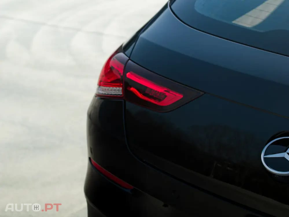 Mercedes-Benz CLA 180 d Business Solutions