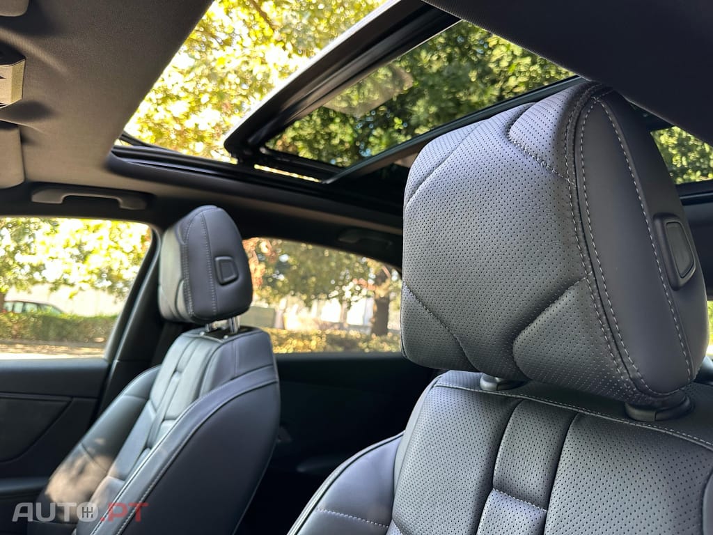 DS DS7 Crossback E-Tense Rivoli EAT8