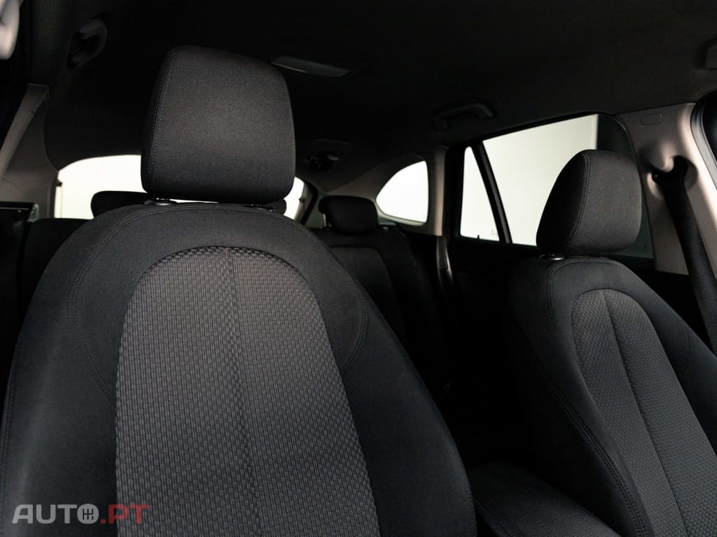 BMW X1 18 d xDrive Advantage