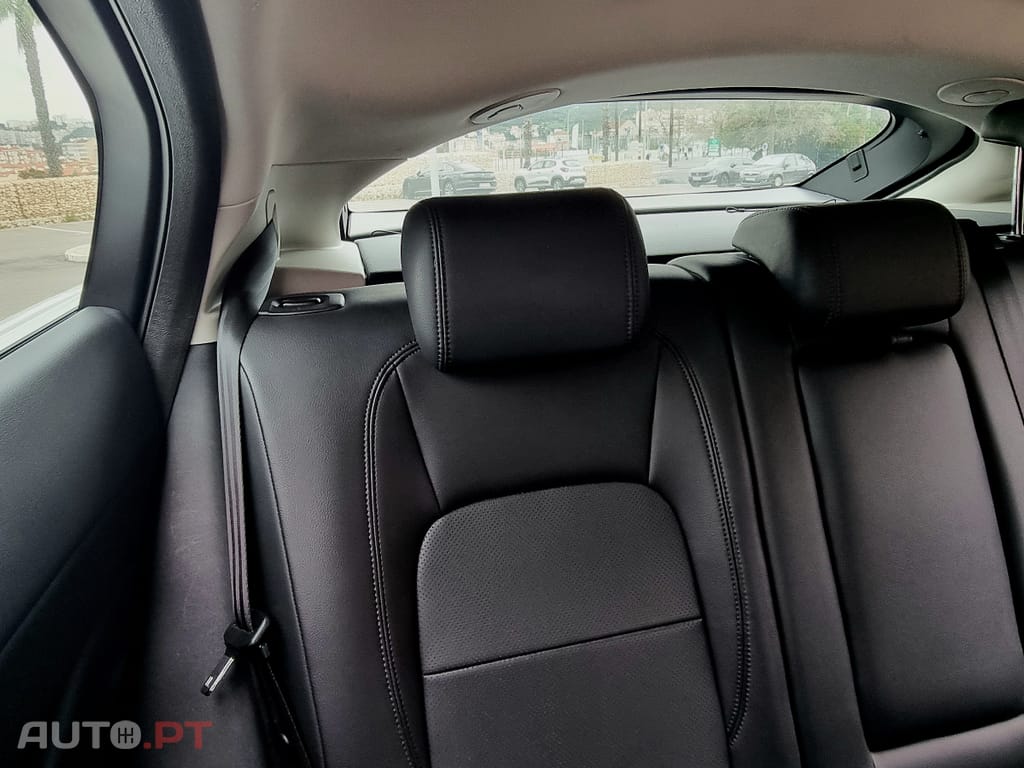 Jaguar I-Pace EV400 S