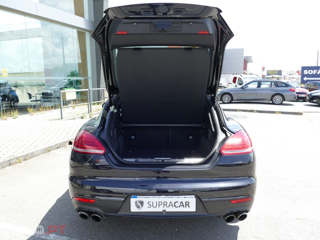 Porsche Panamera S e-Hybrid